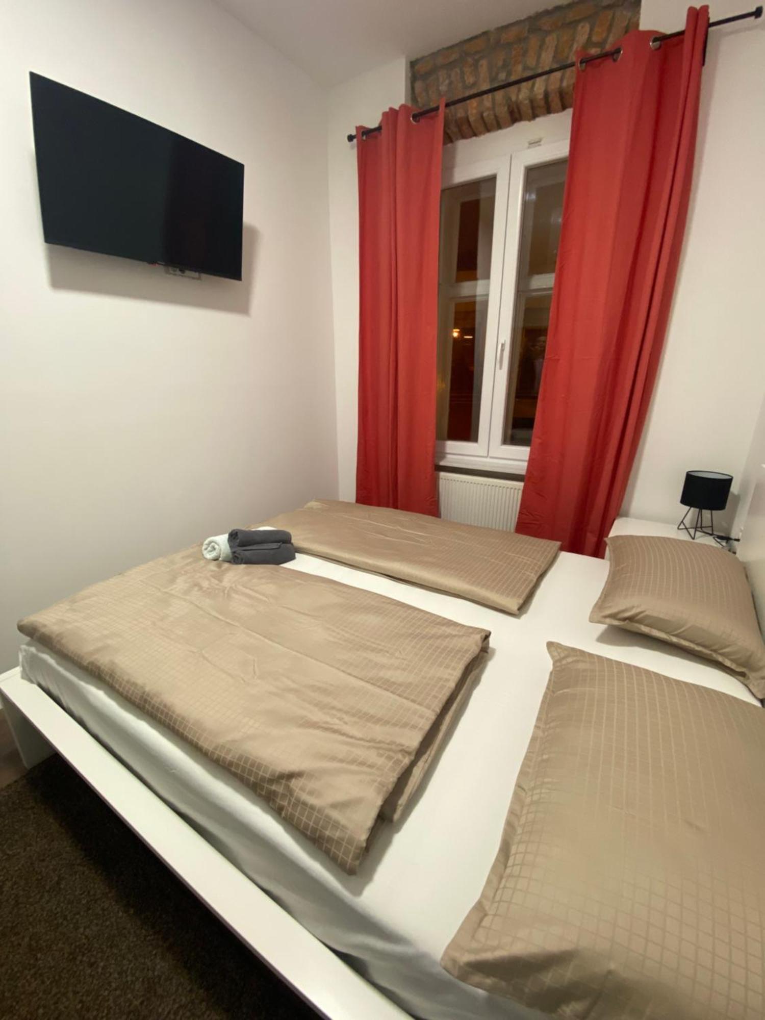 Nokturno Accomodation ซาเกร็บ ภายนอก รูปภาพ